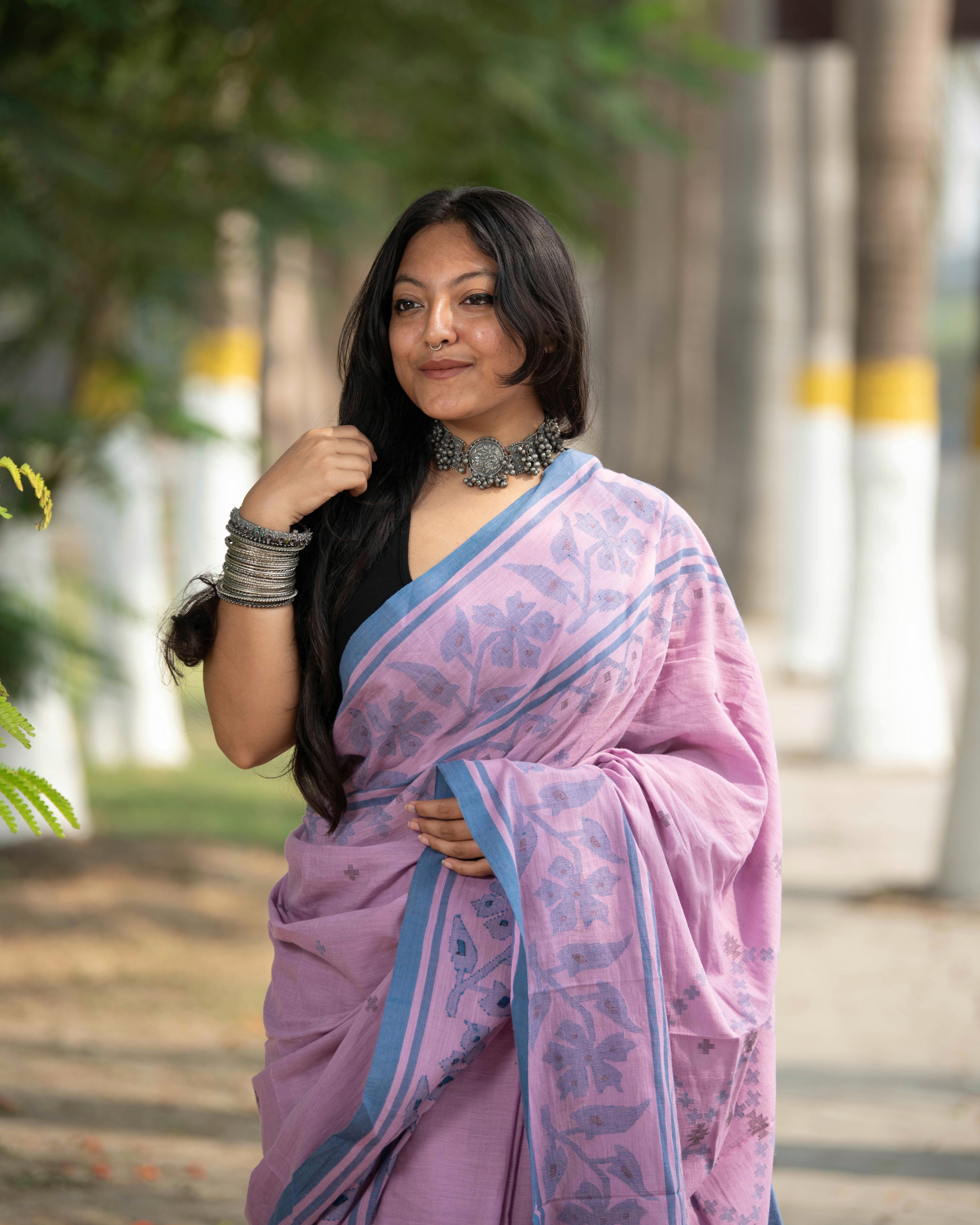 Pink 200 counts Muslin Jamdani Saree